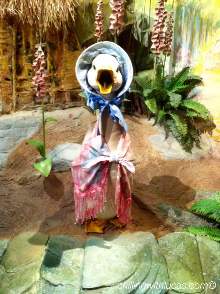 jemima puddleduck statue at the world of beatrix potter in windermere