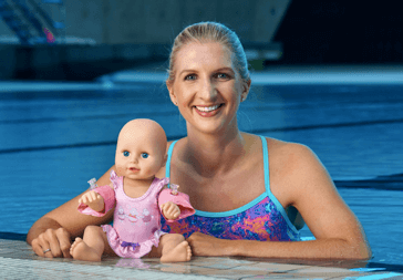 Learn to swim with Baby Annabell