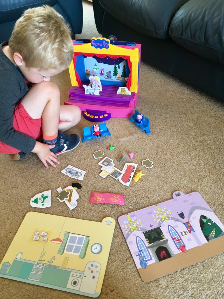 Peppa Pig stage playset review 