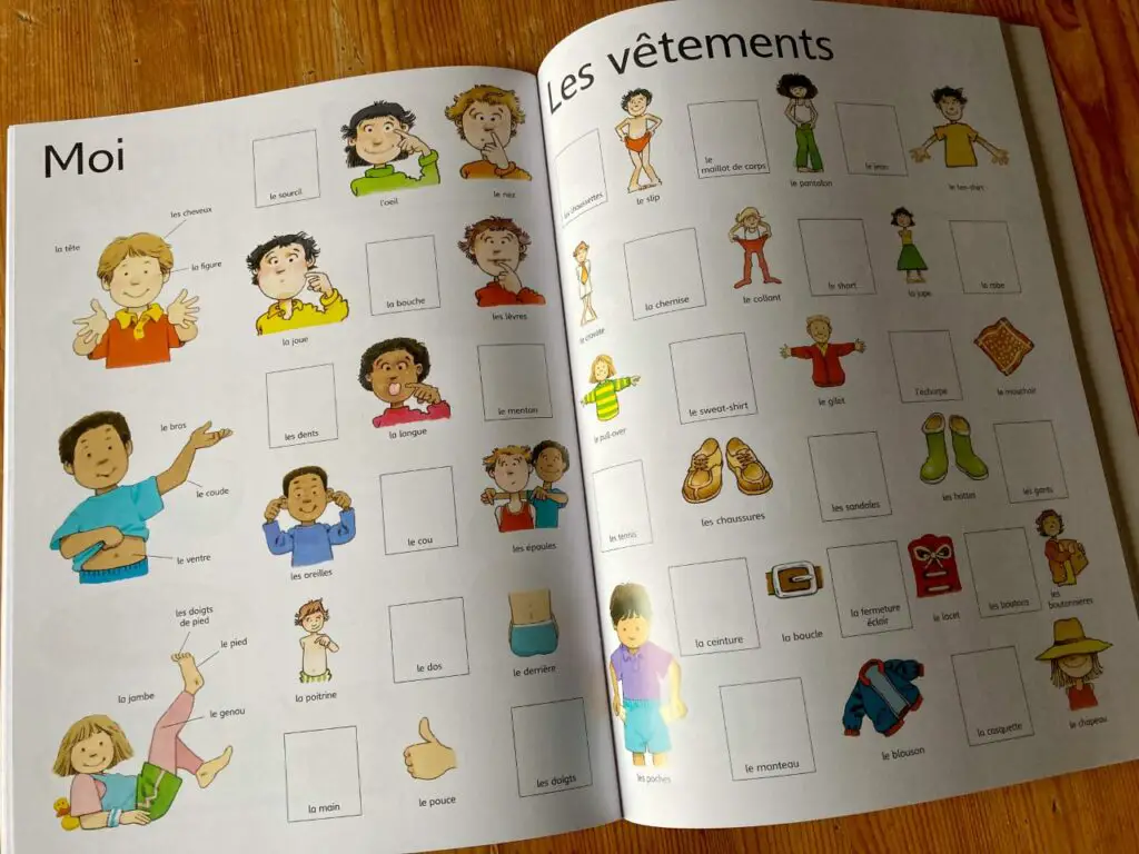 Usborne first thousand words in french sticker book
