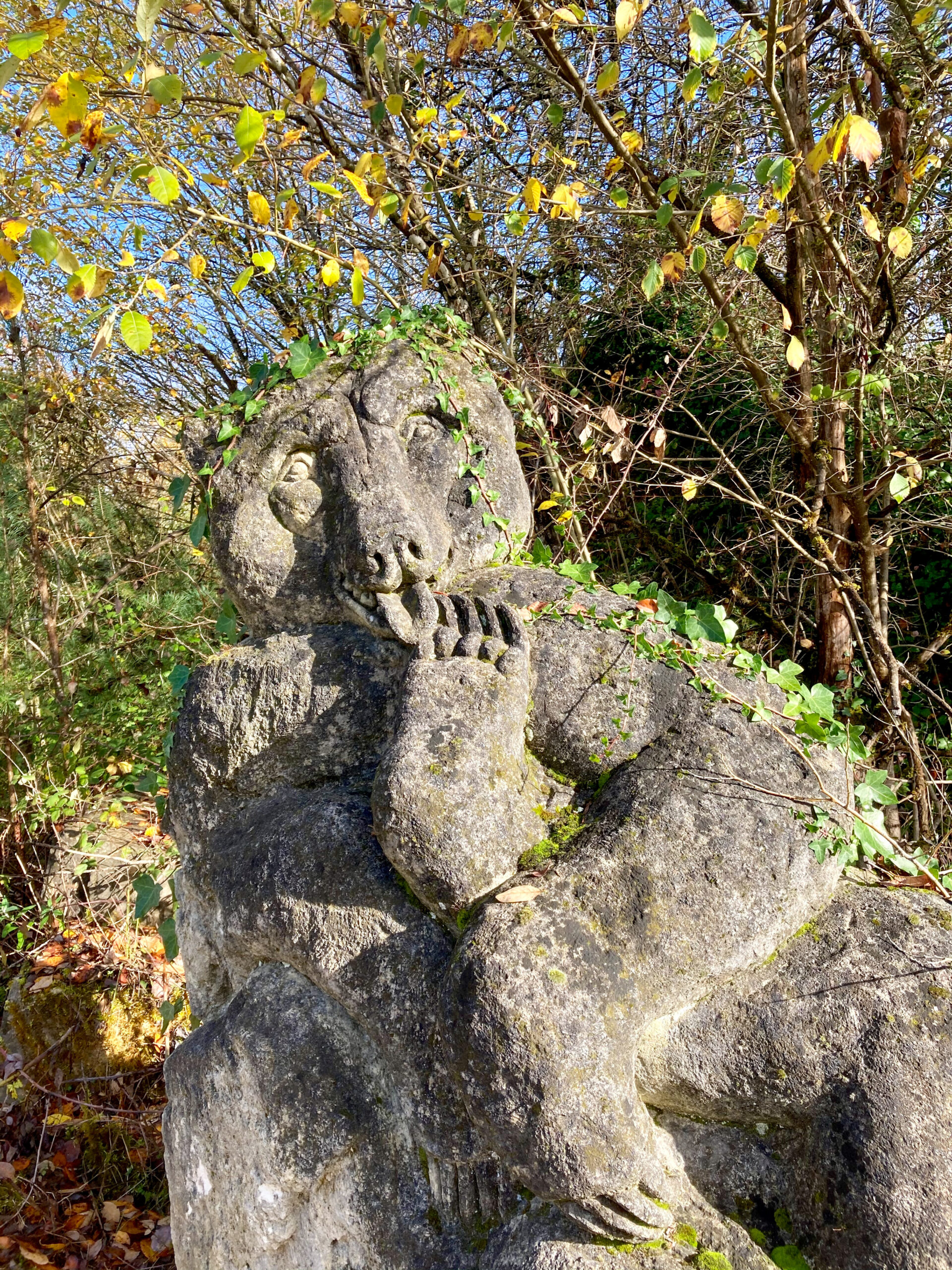 Carriere constant quarry Dordogne sculptures