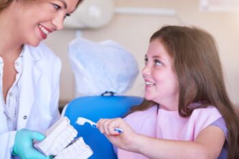 child at dentist