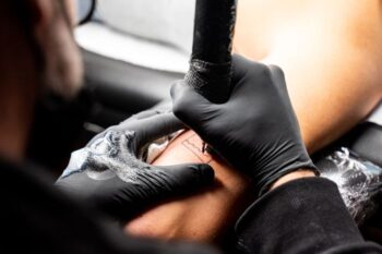 tattooing arm