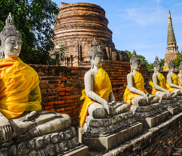 thailand monk statues